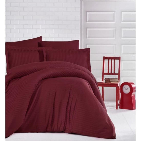 Постільна білизна сімейна страйп-сатин люкс на резинці (14736)